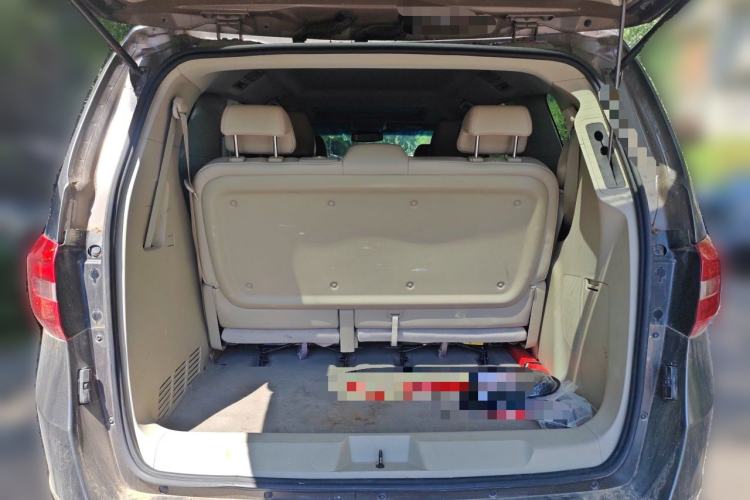 Used Buick GL8 2017 25S Prestige Version China V Standard Trunk