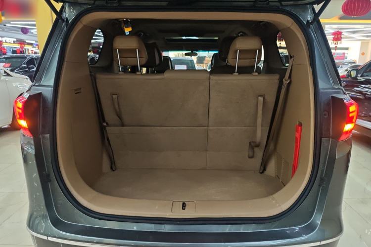 Used Buick GL8 2017 ES 28T Premium Version China V Standard Trunk