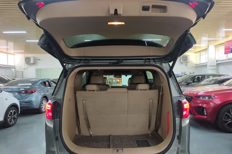 Used Buick GL8 2017 ES 28T Flagship Model China V Standard Trunk