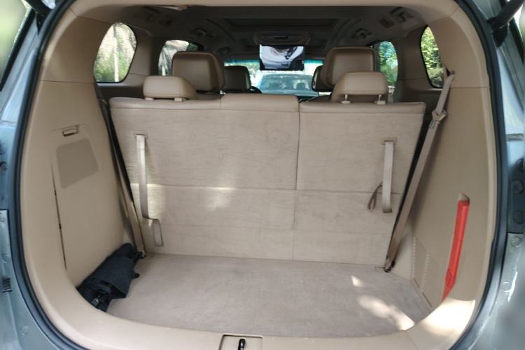 Used Buick GL8 2017 ES 28T Luxury Model China V Standard Trunk