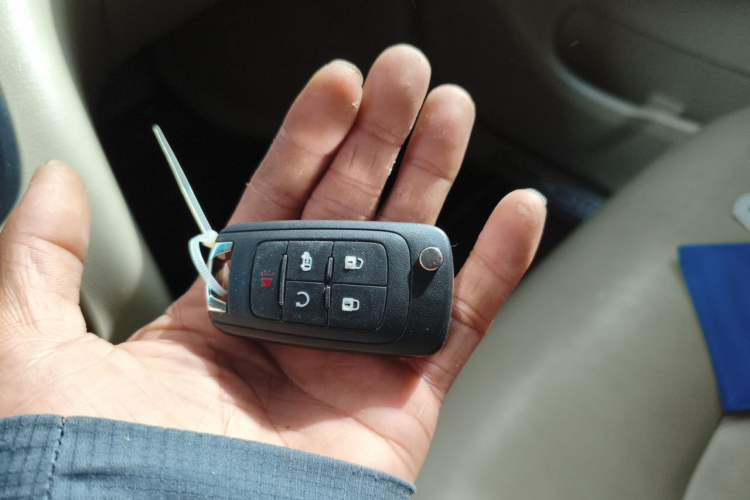 Used Buick GL8 2017 25S Prestige Version China V Standard Vehicle Key