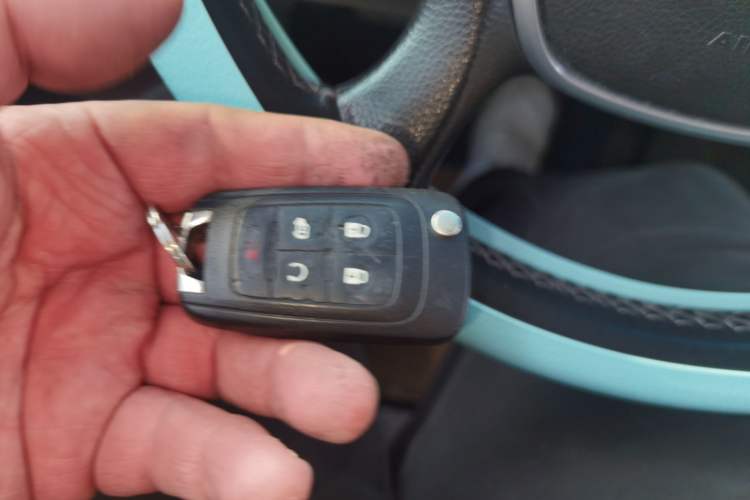 Used Buick GL8 2017 25S Luxury Version China V Standard Vehicle Key
