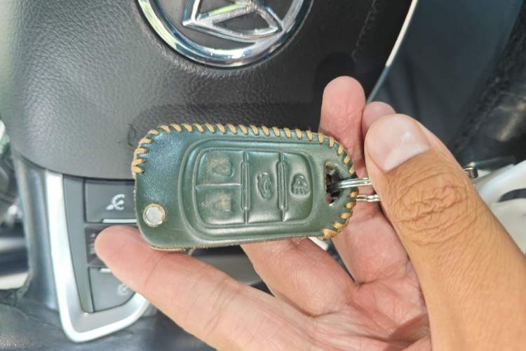 Used Buick GL8 2017 25S Comfort Version China V Standard Vehicle Key