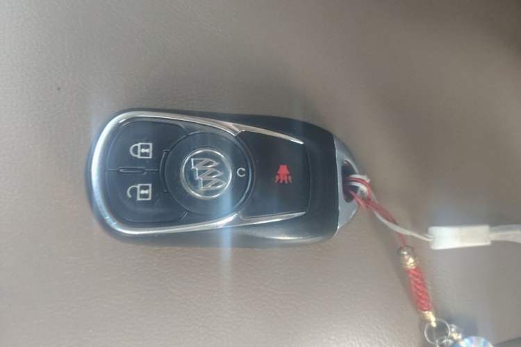 Used Buick GL8 2017 ES 28T Premium Version China V Standard Vehicle Key