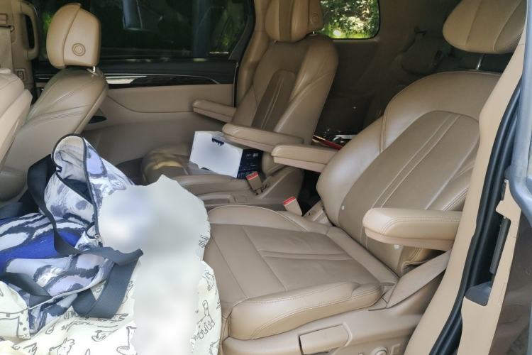 Used Buick GL8 2017 ES 28T Flagship Model China V Standard Left Rear Seat