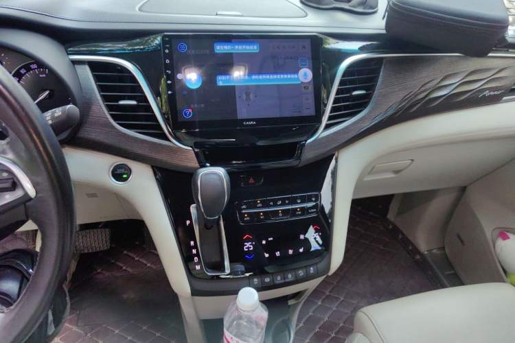 Used Buick GL8 2017 28T Avenir Avia National Emission Standard V Audio And AC Panel