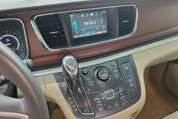 Used Buick GL8 2017 25S Comfort Version China V Standard Audio And AC Panel