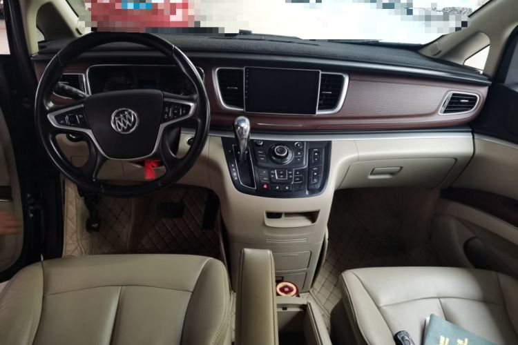 Used Buick GL8 2017 25S Luxury Version China V Standard Center Console
