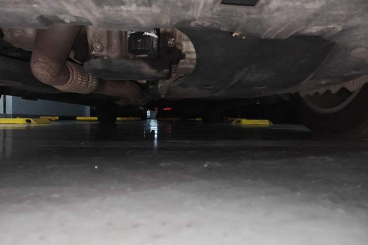 Used Buick GL8 2017 ES 28T Premium Version China V Standard Chassis Front