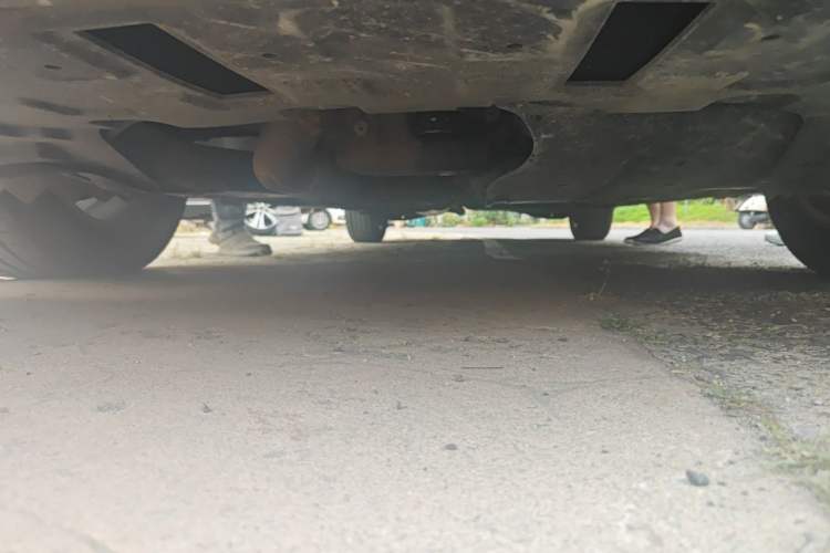 Used Buick GL8 2017 ES 28T Premium Version China V Standard Chassis Front