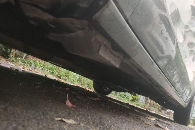 Used Buick GL8 2017 ES 28T Comfort Model China V Standard Chassis Front Left