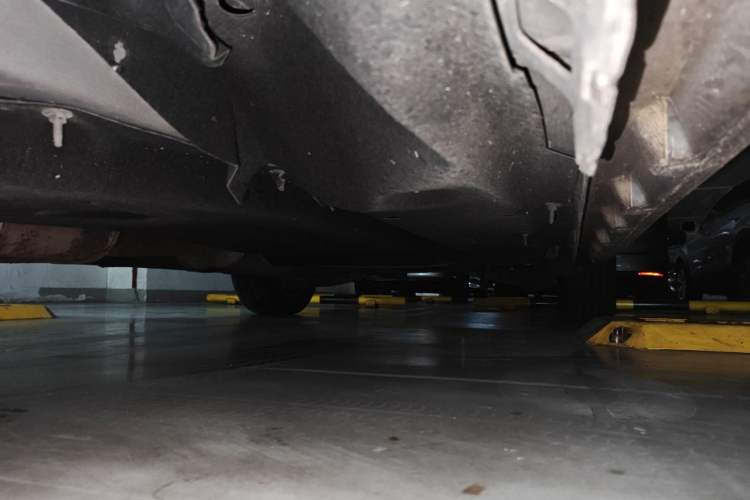 Used Buick GL8 2017 ES 28T Premium Version China V Standard Chassis Front Left