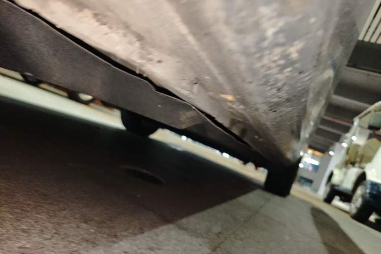 Used Buick GL8 2017 25S Comfort Version China V Standard Chassis Front Left