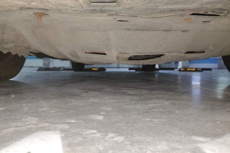 Used Buick GL8 2017 ES 28T Flagship Model China V Standard Chassis Front