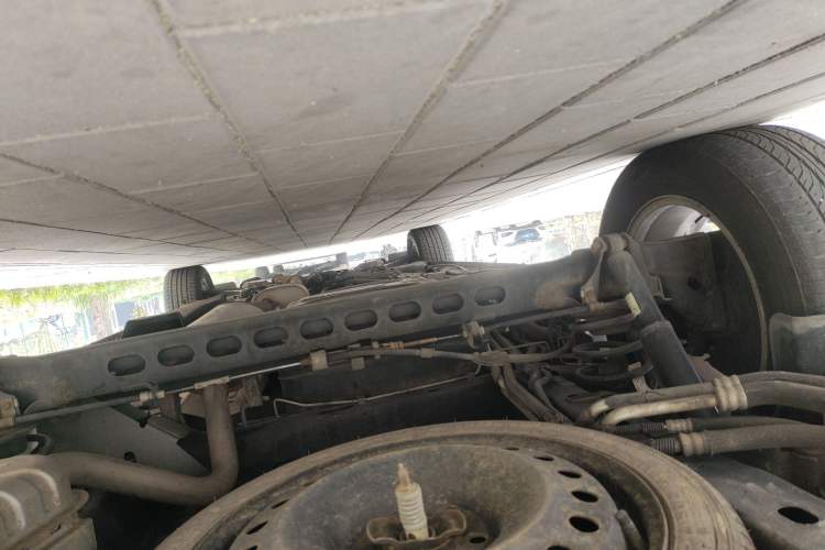 Used Buick GL8 2017 25S Luxury Version China V Standard Chassis Rear