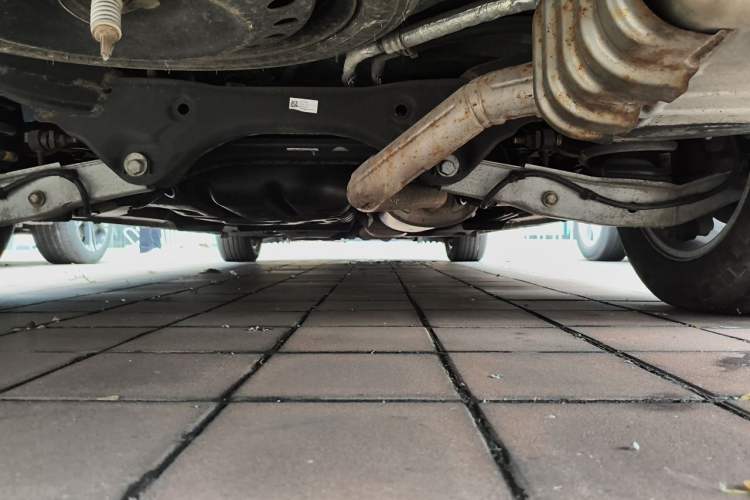 Used Buick GL8 2017 ES 28T Luxury Model China V Standard Chassis Rear