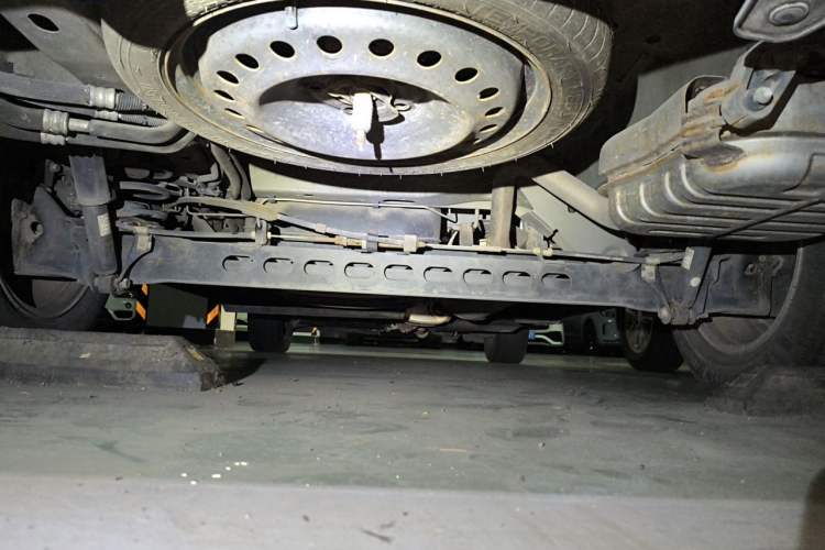 Used Buick GL8 2017 25S Luxury Version China V Standard Chassis Rear