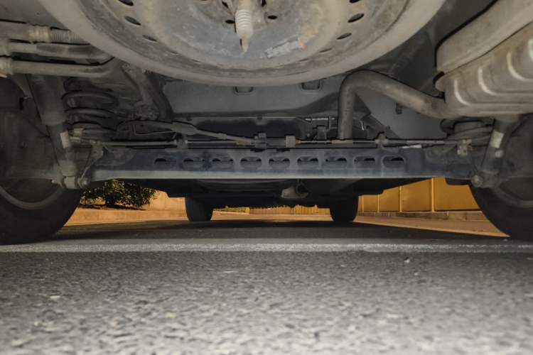 Used Buick GL8 2017 25S Comfort Version China V Standard Chassis Rear