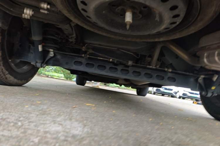 Used Buick GL8 2017 25S Comfort Version China V Standard Chassis Rear