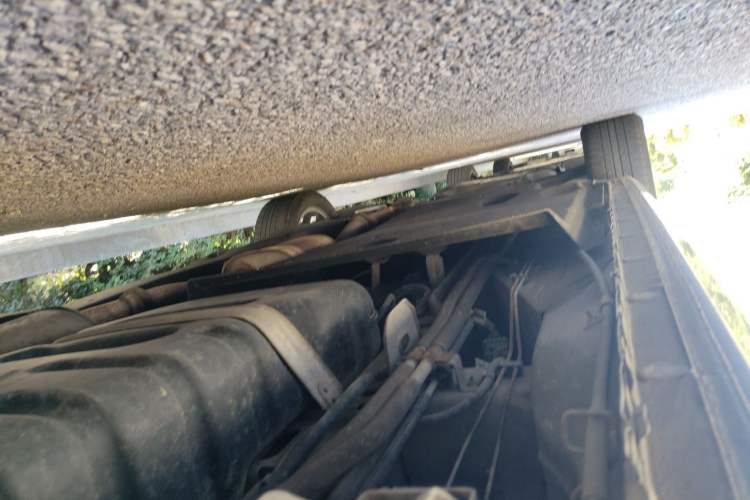 Used Buick GL8 2017 25S Prestige Version China V Standard Chassis Rear Left