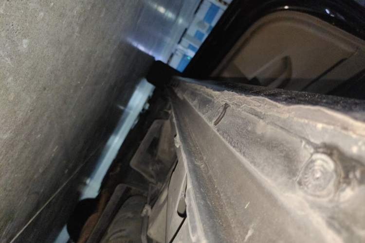 Used Buick GL8 2017 ES 28T Flagship Model China V Standard Chassis Rear Left