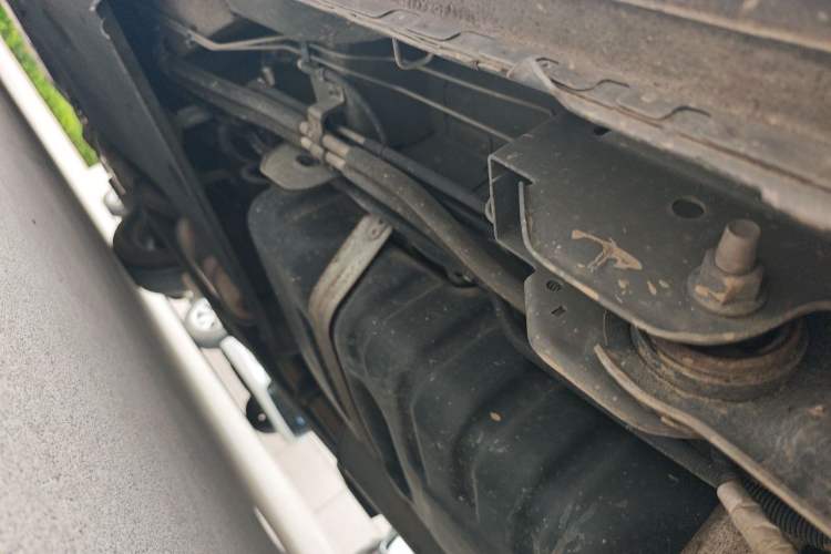 Used Buick GL8 2017 25S Luxury Version China V Standard Chassis Rear Left