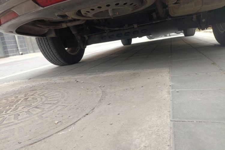 Used Buick GL8 2017 25S Comfort Version China V Standard Chassis Rear