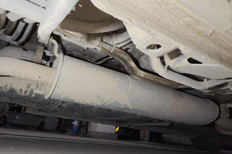 Used Buick GL8 2017 28T Avenir Avia National Emission Standard V Chassis Rear Right