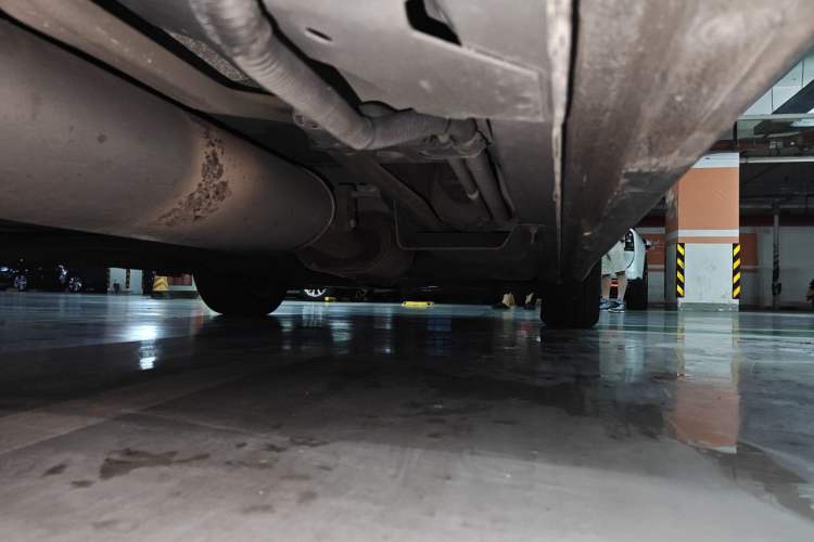 Used Buick GL8 2017 ES 28T Premium Version China V Standard Chassis Rear Right