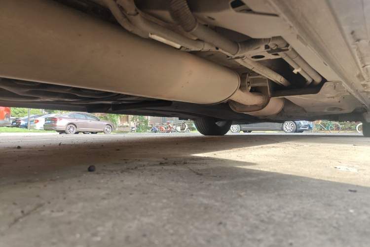 Used Buick GL8 2017 ES 28T Luxury Model China V Standard Chassis Rear Right