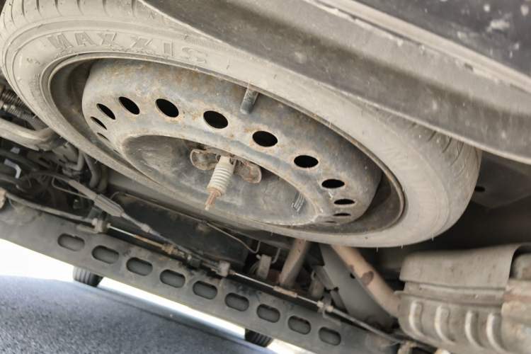 Used Buick GL8 2017 25S Prestige Version China V Standard Chassis Rear