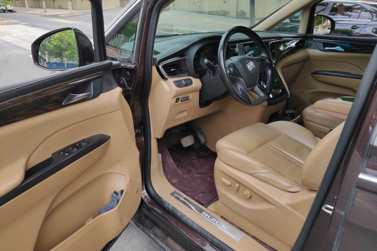 Used Buick GL8 2017 ES 28T Flagship Model China V Standard Driver Seat