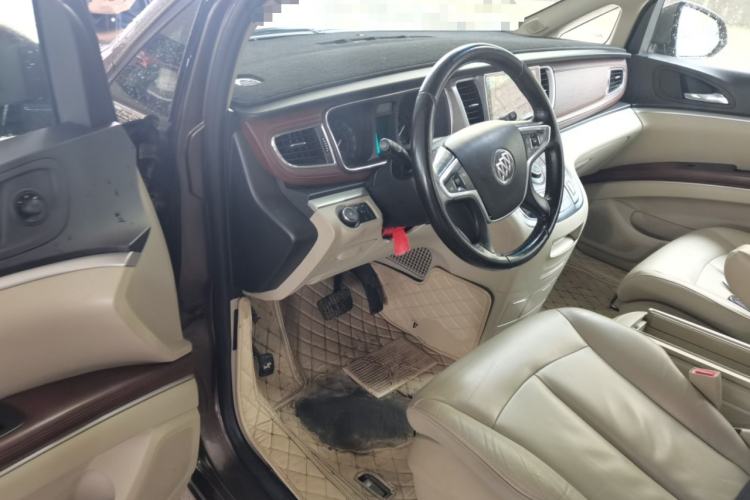 Used Buick GL8 2017 25S Luxury Version China V Standard Driver Seat