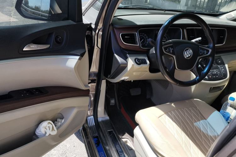 Used Buick GL8 2017 25S Comfort Version China V Standard Driver Seat