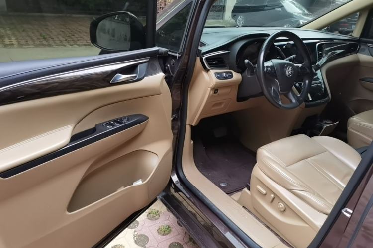 Used Buick GL8 2017 ES 28T Luxury Model China V Standard Driver Seat