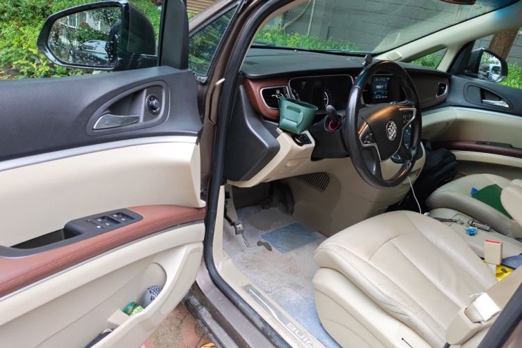 Used Buick GL8 2017 25S Prestige Version China V Standard Driver Seat