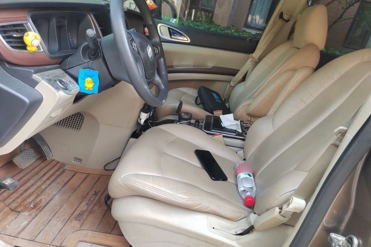 Used Buick GL8 2017 25S Comfort Version China V Standard Driver Seat
