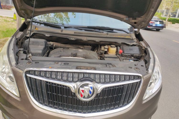 Used Buick GL8 2017 25S Luxury Version China V Standard Engine Bay