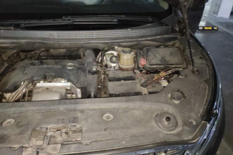 Used Buick GL8 2017 ES 28T Flagship Model China V Standard Engine Bay Left