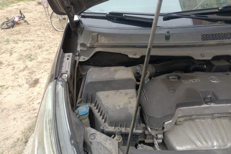 Used Buick GL8 2017 25S Comfort Version China V Standard Engine Bay Right