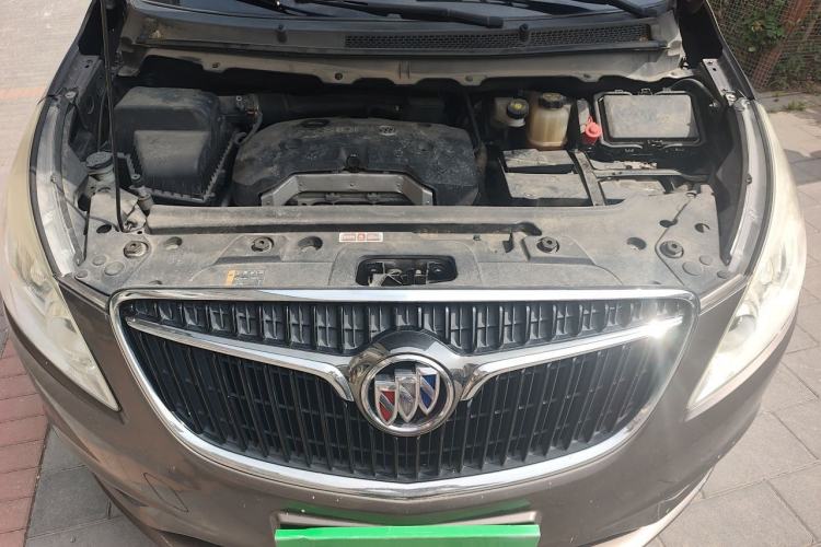 Used Buick GL8 2017 25S Luxury Version China V Standard Engine Bay