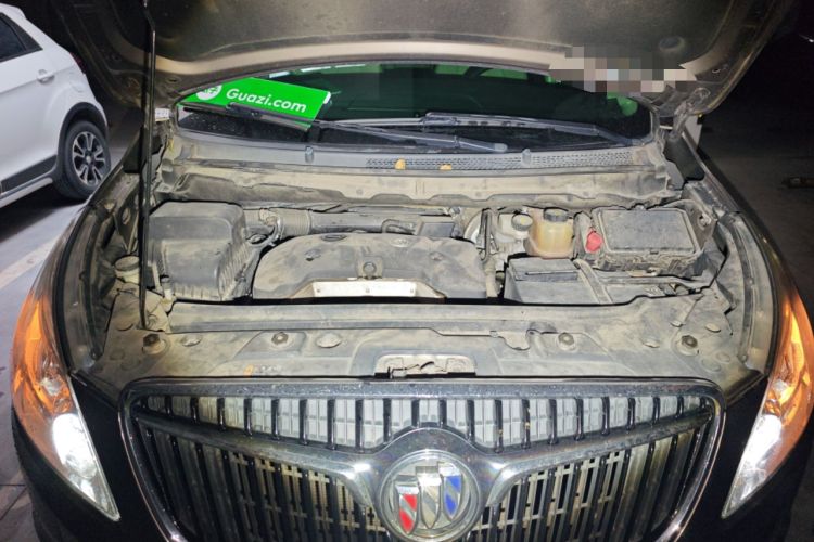 Used Buick GL8 2017 25S Luxury Version China V Standard Engine Bay