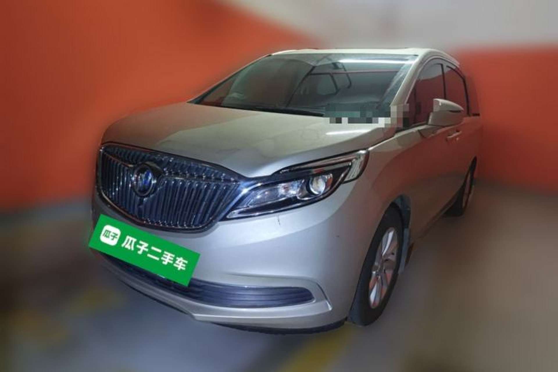 Used Buick GL8 2017 ES 28T Comfort Model China V Standard Front Left 45 Deg