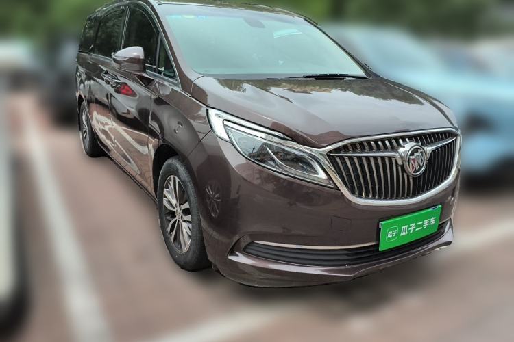 Used Buick GL8 2017 ES 28T Luxury Model China V Standard Front Right 45 Deg