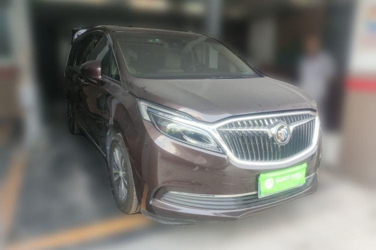 Used Buick GL8 2017 ES 28T Flagship Model China V Standard Front Right 45 Deg