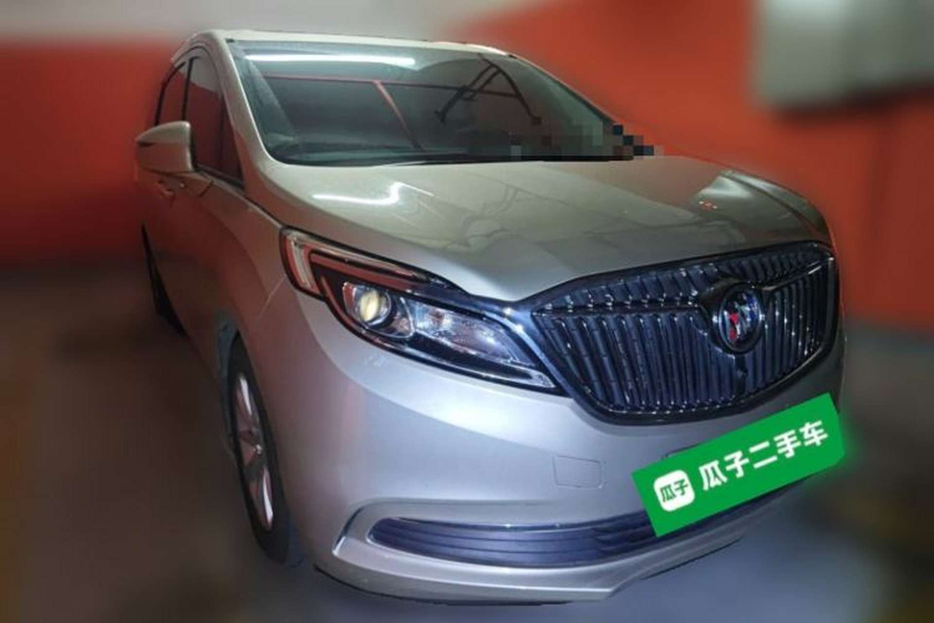 Used Buick GL8 2017 ES 28T Comfort Model China V Standard Front Right 45 Deg