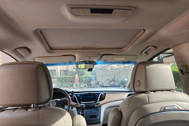 Used Buick GL8 2017 ES 28T Luxury Model China V Standard Headliner