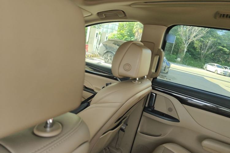 Used Buick GL8 2017 ES 28T Luxury Model China V Standard Headliner