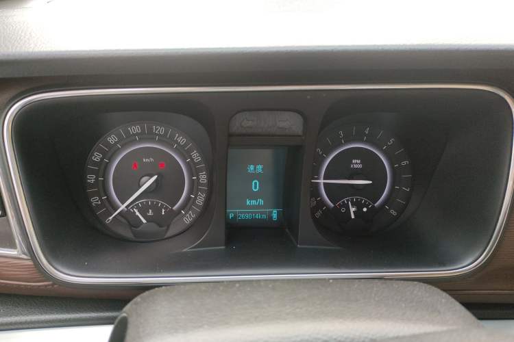 Used Buick GL8 2017 25S Luxury Version China V Standard Instrument Cluster