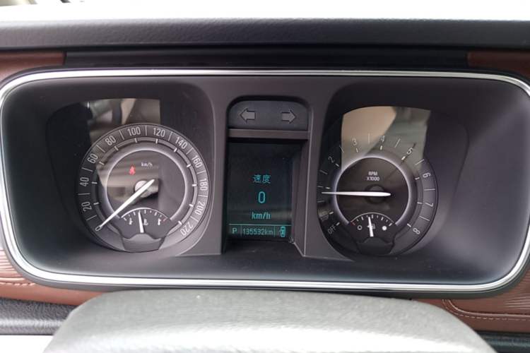 Used Buick GL8 2017 25S Prestige Version China V Standard Instrument Cluster